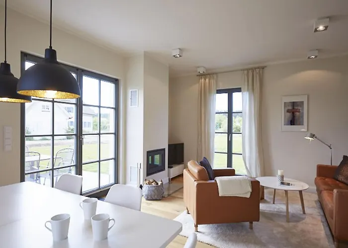 Reetland Am - Premium Reetdachvilla Mit 3 Schlafzimmern, Sauna Und Kamin E16 بيت للعطل *