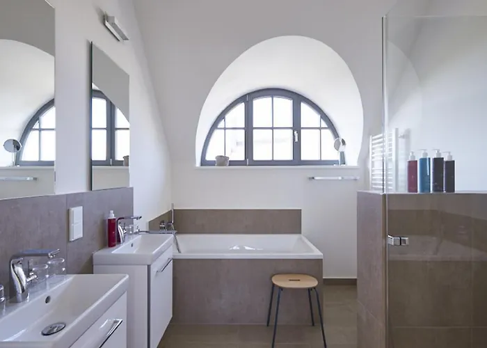 بيت للعطل Reetland Am - Premium Reetdachvilla Mit 3 Schlafzimmern, Sauna Und Kamin E16