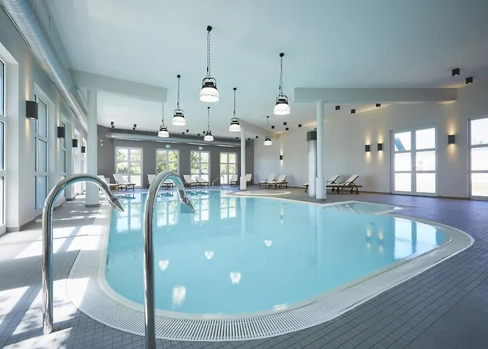 Reetland Am - Premium Reetdachvilla Mit 3 Schlafzimmern, Sauna Und Kamin E16 * درانسكي