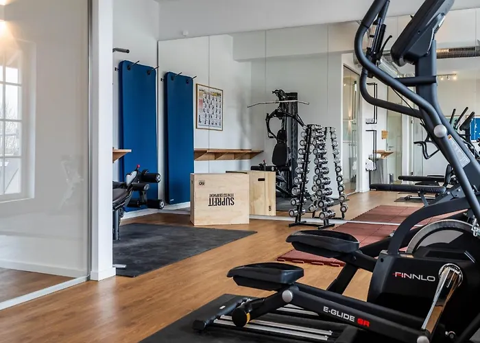 Reetland Am - Premium Reetdachvilla Mit 3 Schlafzimmern, Sauna Und Kamin E16 درانسكي